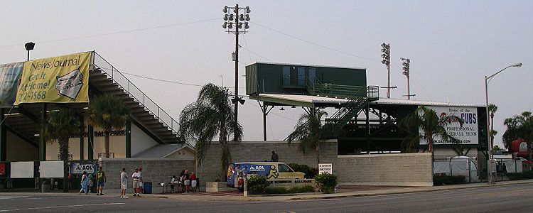Jackie Robinson Ballpark facade in 2004