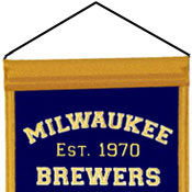 Hanging device for Brewers heritage banner