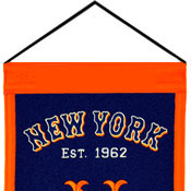 Hanging device for Mets heritage banner