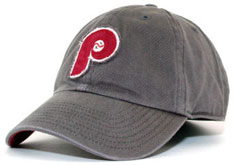 Phillies fitted classic logo hat