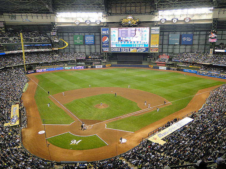 Miller Park - Milwaukee Brewers