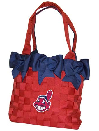 Indians bow bucket purse