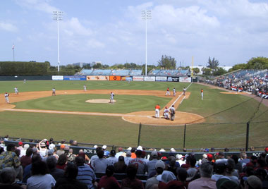 Fort Lauderdale Stadium