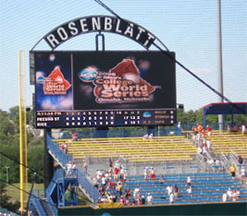 Rosenblatt Stadium scoreboard after Fresno State beat Rice 17-5