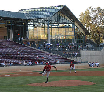 The Diamond Club restaurant in Lake Elsinore