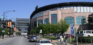 U.S. Cellular Field and bridge to walkway