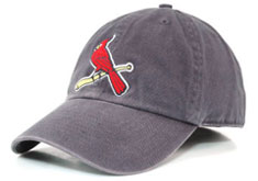 Cardinals fitted logo hat