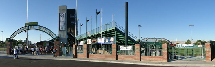 Suplizio Field exterior