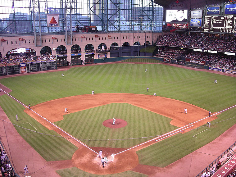 Astros Extend Lease, Start Planning Minute Maid Park 2.0