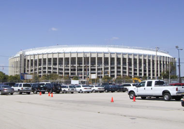 Veterans Stadium exterior